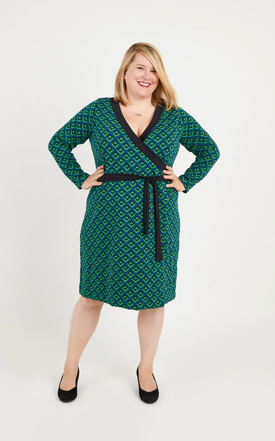 Appleton Dress (sizes 12 - 32)