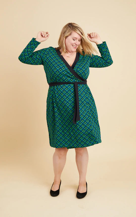 Appleton Dress (sizes 12 - 32)